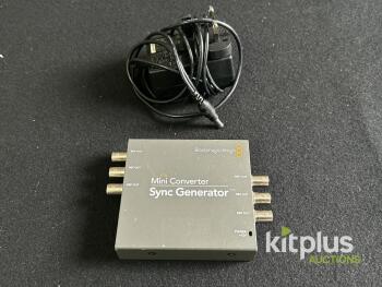 Blackmagic Design Mini Converter Sync Generator with 6 BNC Outputs and 12V Power Supply