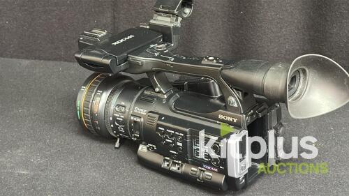 Sony PMW-200 Professional Camcorder, 758 Hours, 14x Zoom Lens, Dual SxS Slots