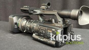 Sony PXW-X200 Professional Broadcast Camcorder, 17x Fujinon Zoom, 5026 Hours, S/N 430421