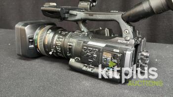 Sony PXW-X200 Full HD Broadcast Camcorder, 3x 1/2" Exmor CMOS, 17x Lens, 3379 Hours, SN 430441