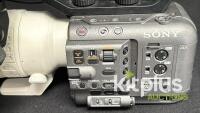 Sony FX6 Full-Frame Cinema Camera w/ Sony FE 70-200mm f/2.8 GM OSS II Lens, 291 Hours, E-mount - 3