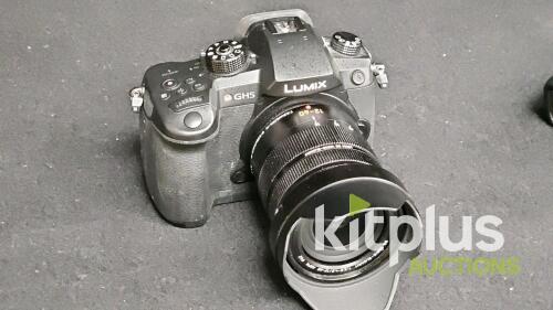 Panasonic Lumix GH5 Mirrorless Camera Kit, Leica 12-60mm Lens, DMW-XLR1, Boxed, SN WH9FF002356