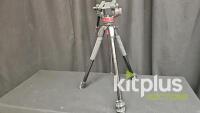 Manfrotto MVH502AH Video Head with Tripod, 22 lb Capacity, 360&deg; Pan, -80&deg; to +90&deg; Tilt