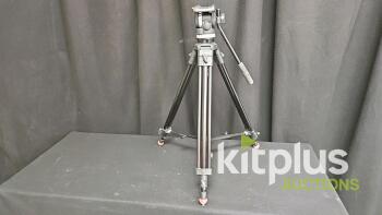Sachtler Ace Video Tripod System with Fluid Head, Mid-Level Spreader, Max Height 66.5", S/N: S2150M17052385