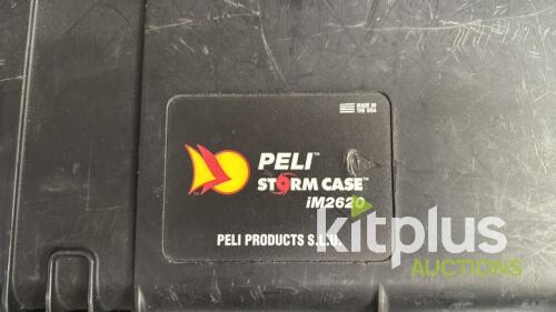 Peli Storm Case iM2620 Black, Rolling Hard Case with Foam, 21"x16"x11", IP67, Pull Handle
