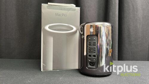 Apple Mac Pro Cylinder (2013) Intel Xeon, Thunderbolt 2, USB 3.0, Dual Ethernet, Box, SN: f5ktk0lff694