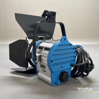 6x ARRI 650W Tungsten Fresnel - 12