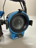 8x ARRI 300W Tungsten Fresnel - 10
