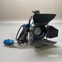 8x ARRI 300W Tungsten Fresnel - 12