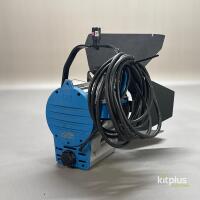 3x ARRI 1000W Tungsten Fresnel - 7