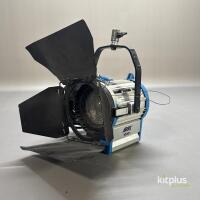 4x ARRI 1000W Tungsten Fresnel - 3