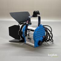 4x ARRI 650W Tungsten Fresnel - 8
