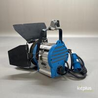 3x ARRI 650W Tungsten Fresnel - 4