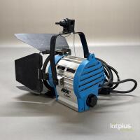 3x ARRI 650W Tungsten Fresnel - 7
