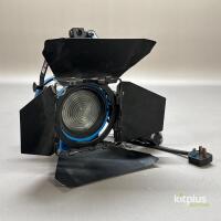 6x ARRI 650W Tungsten Fresnel - 16