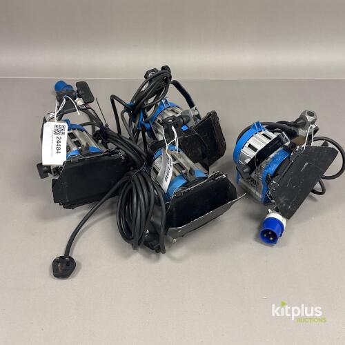 4x ARRI 300W Tungsten Fresnel