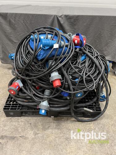 Industrial IEC 60309 Extension Cable Lot, Mixed 16A/32A, 3-Phase & Single-Phase, ~10 Cables, Pallet