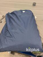 7m x 3m Chromakey cloth. In bag - 2