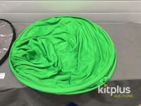 Westcott Collapsible Green Screen Backdrop with Carry Case, Approx. 5-6ft Diameter - 2