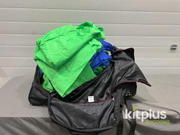 Chroma Key Green/Blue Backdrops with Carrying Bag &ndash; Approx. 10x12 ft Each