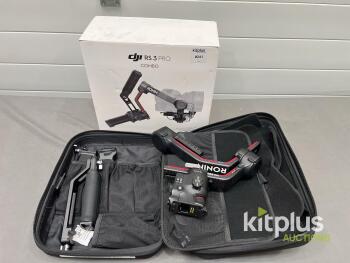 DJI RS 3 Pro Combo 3-Axis Gimbal Kit, 9.9lb Payload, Case, Battery Grip, Accessories, SN: 08PS4-22-12261