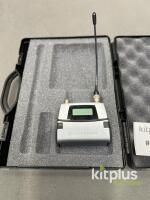 Sennheiser SK 5212-II-N-GB Wireless Bodypack RF Transmitter, 606-790 MHz, With Case, SN: 10763254 - 2