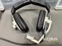 Beyerdynamic DT 109 Broadcast Headset, Dynamic Mic, Over-Ear, Wired, Serial: NSW-18443 - 2