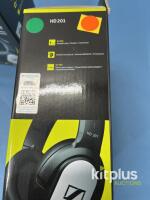 Sennheiser HD 201 Wired Over-Ear Closed-Back Headphones, 3.5mm/6.3mm, 21&ndash;18,000 Hz, 24 &Omega; - 5