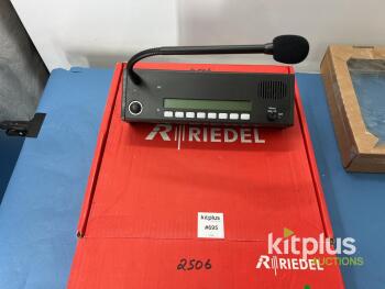 Riedel DCP-5108 Digital Control Panel Intercom, 8 Keys, Gooseneck Mic, LCD, Serial 1251004140035