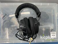 Beyerdynamic DT 770 PRO 32 Ohm Studio Headphones - 10 Pairs, Over-Ear Closed-Back, 3.5mm Jack - 2