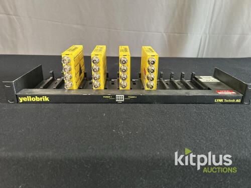 LYNX Technik yellobrik DVD 1817 4x 3Gbit SDI Reclocking Distribution Amplifiers w/ Rackmount Frame