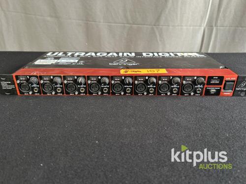 Behringer ULTRAGAIN DIGITAL ADA8200 - 8 In/8 Out ADAT Audio Interface with Midas Preamps