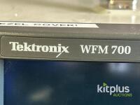 Tektronix WFM 700 Video Waveform Monitor with WFM7A Module, Serial B011020 - 4