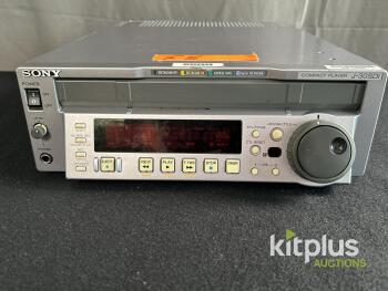Sony J-30SDI Compact Video Cassette Player, Betacam/DigiBeta/SP/SX/MPEG IMX, SDI, DV, Case