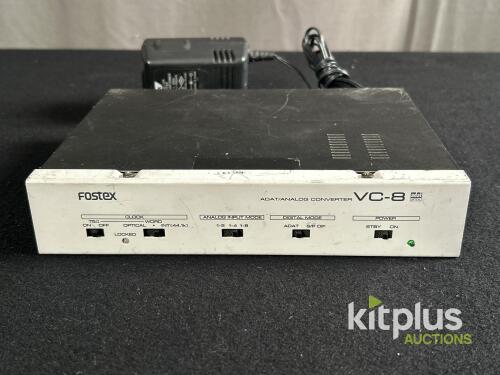 Fostex VC-8 8-Channel ADAT/Analog Converter, 20-bit, S/PDIF & Optical I/O, 12V DC, SN: 0943951WC